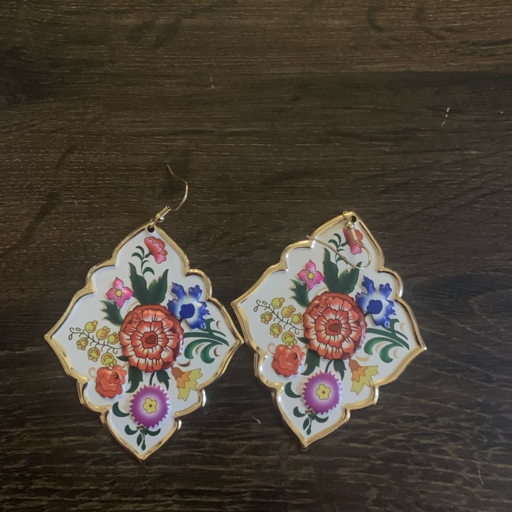 Floral Earrings with Gold Accents